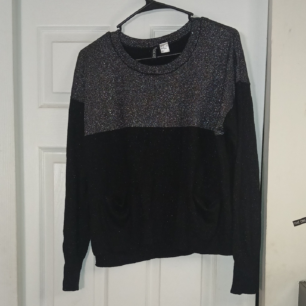 H&M Divided Metallic Knit Top